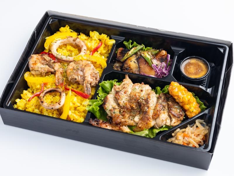 チキンステーキ＆パエリア