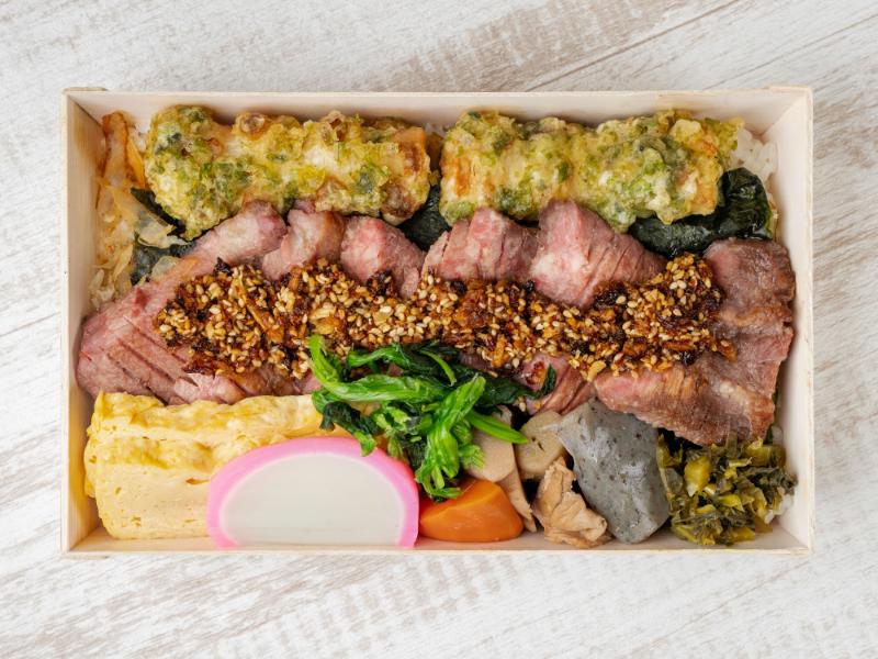 厚切り牛タンステーキ海苔弁当