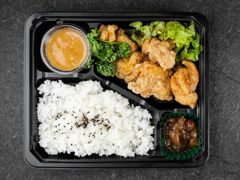 からあげ弁当〜特製マヨどれ付き〜