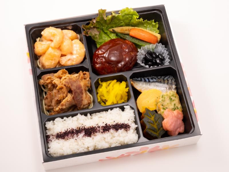 ボリューム系おかずたっぷり弁当