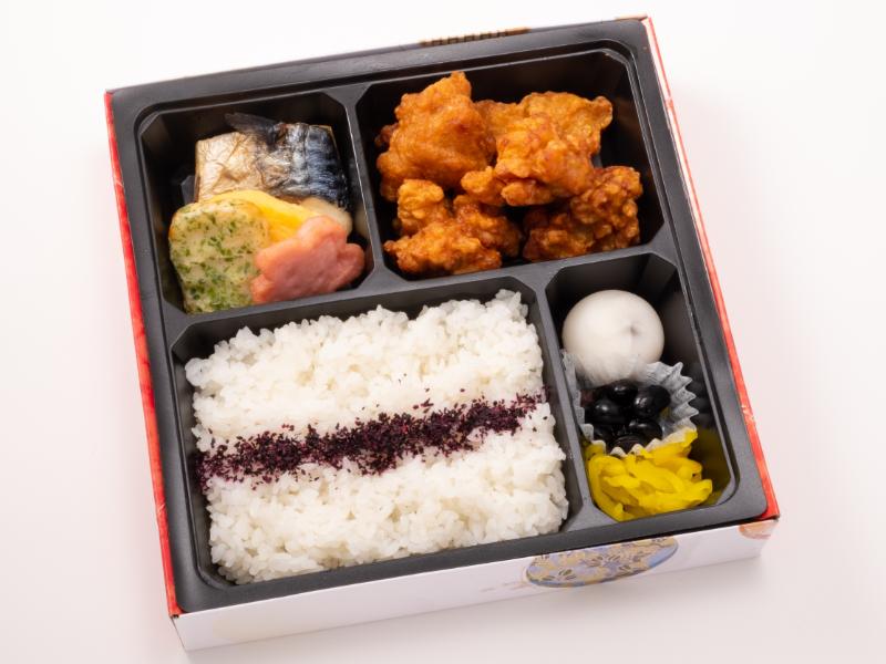 鶏の唐揚げ弁当