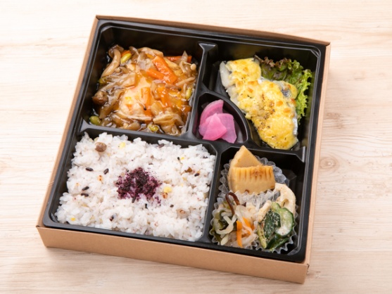 つくねのハンバーグキノコあんかけ＆旬魚のチーズ焼き弁当