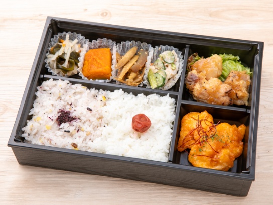 エビチリ＆若鶏のオニオンソース弁当