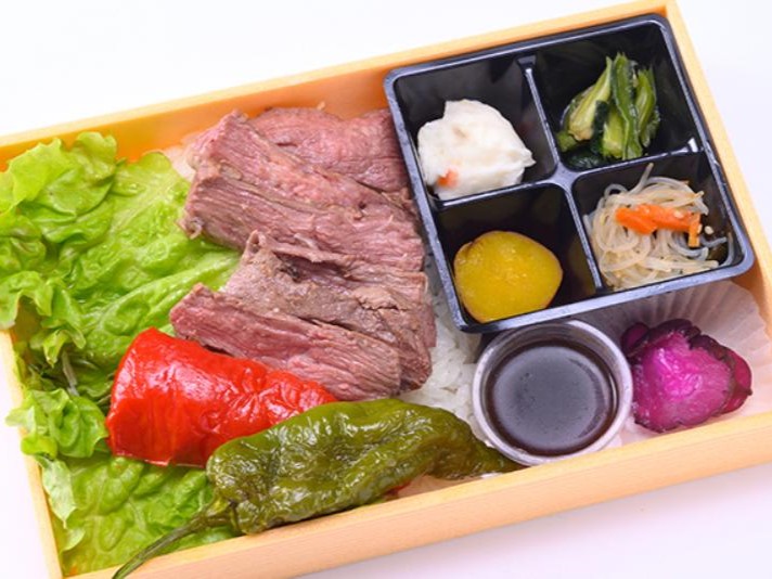 プレミアム赤身ステーキ弁当