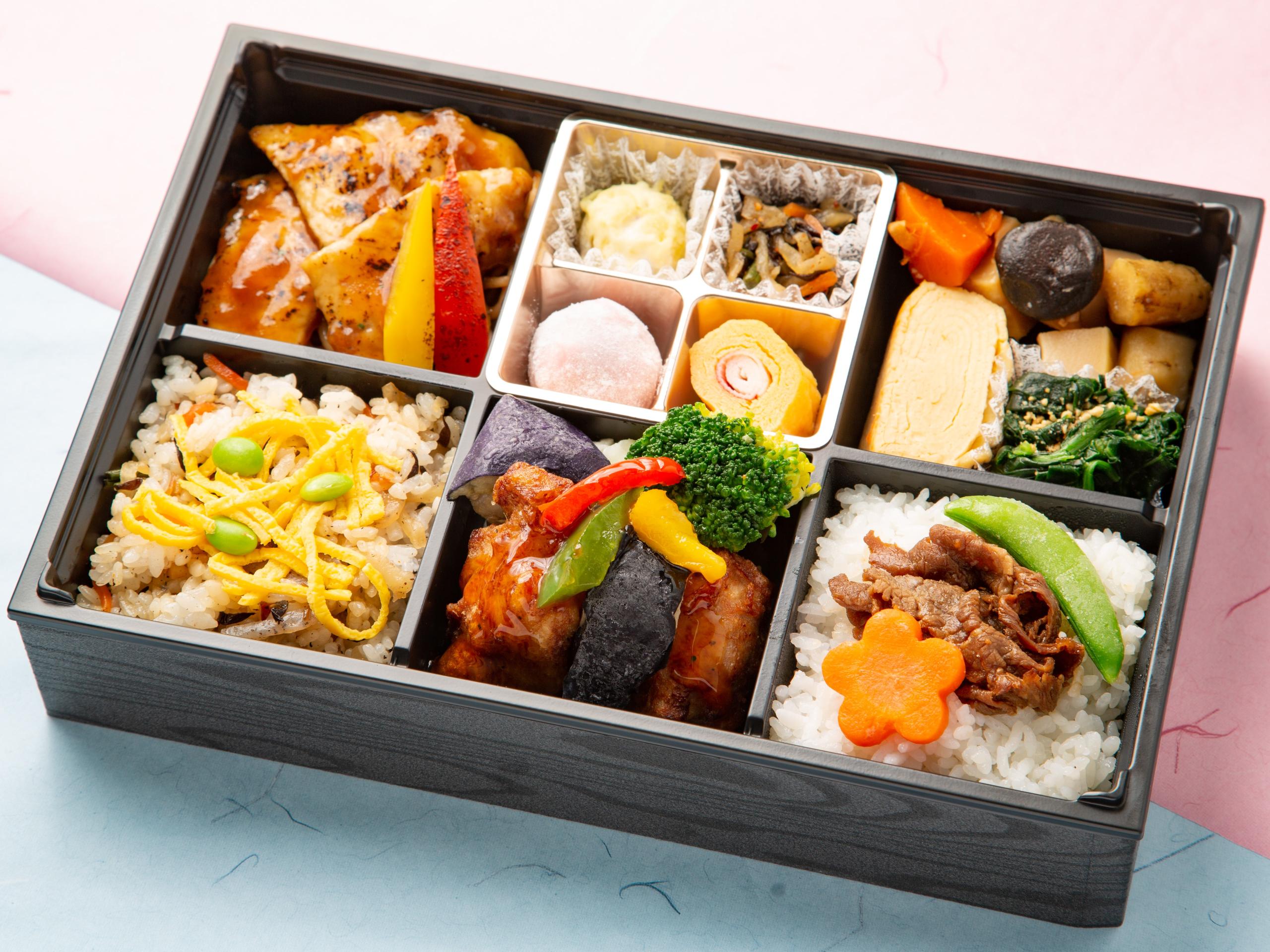 四季彩弁当【なつ】