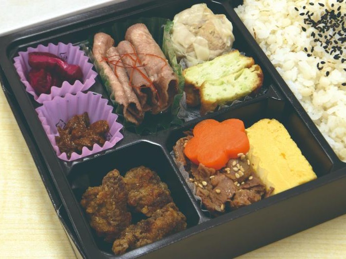 牛たん幕の内弁当　集