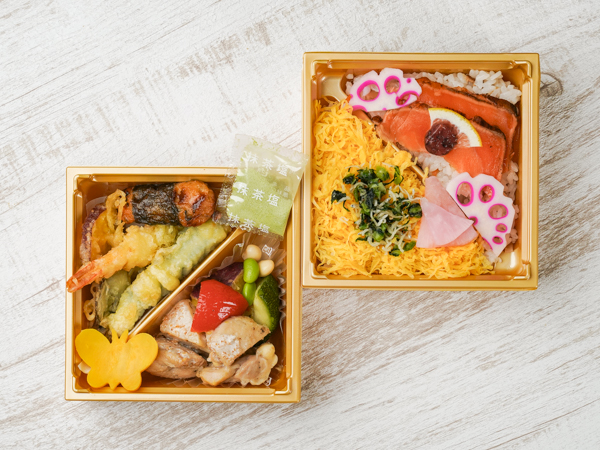海老天ぷらとごろごろ温野菜の彩二段重