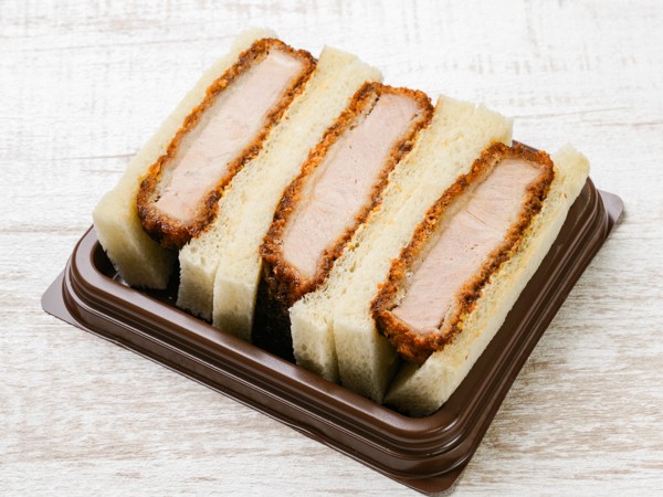 厚切りヒレカツサンド