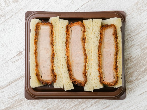 厚切りヒレカツサンド