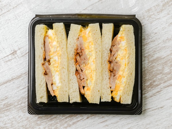 テリヤキチキンとたまごサンド