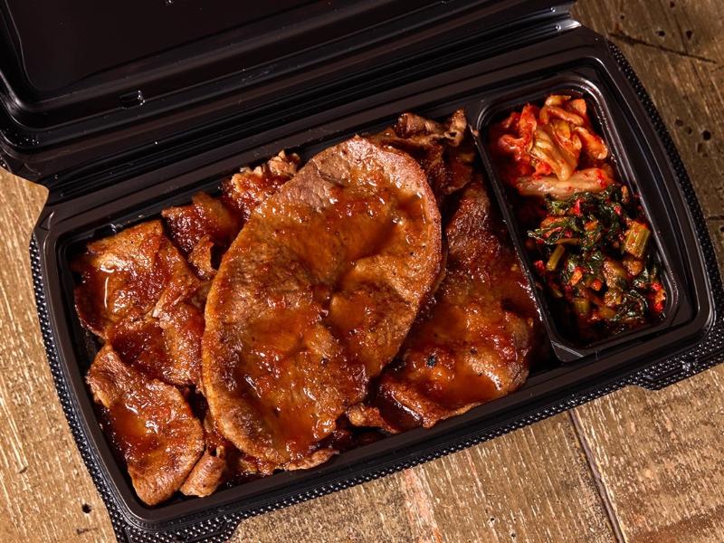 黒毛和牛ミスジ＆肩ロース弁当