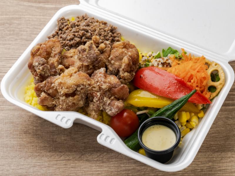 唐揚げランチボックス