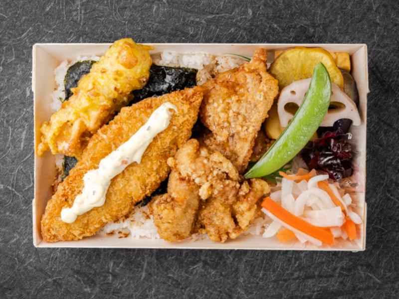 のり弁 唐揚げ＆白身フライ