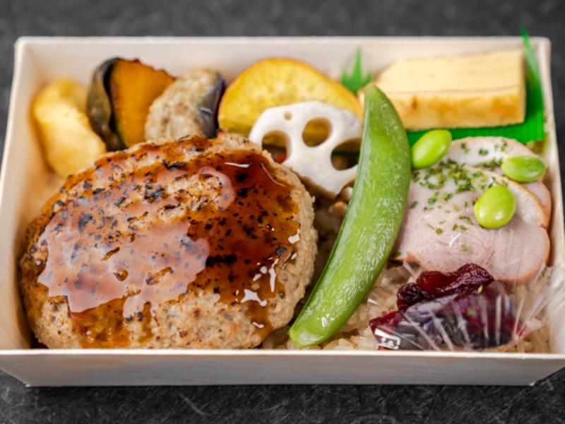 お手軽弁当 ハンバーグ
