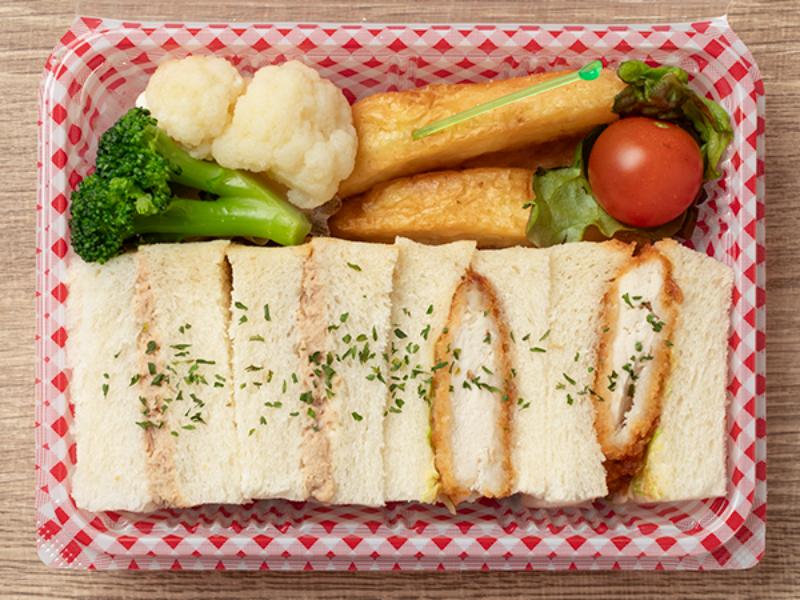 ツナ・チキン味噌カツの２種サンド