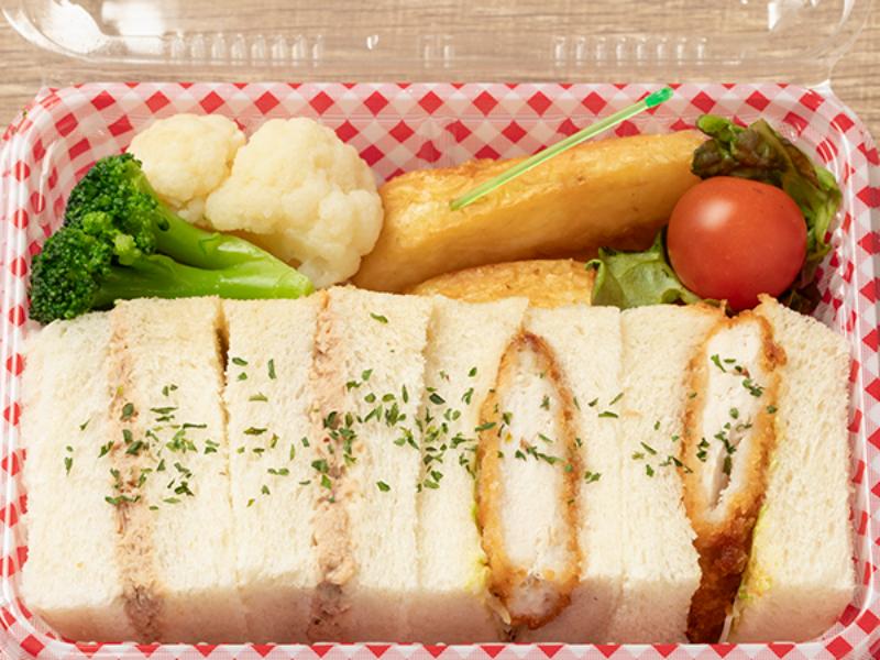 ツナ・チキン味噌カツの２種サンド