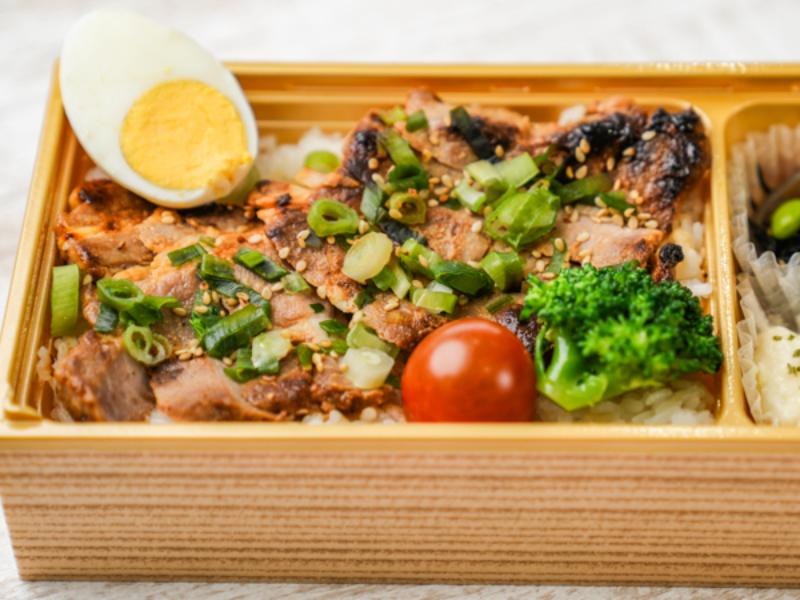 豚ロース味噌焼き弁当