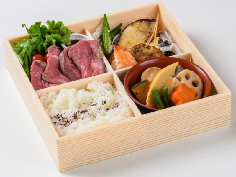 牛ステーキと銀だら西京焼膳