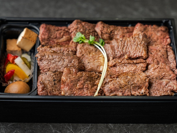 特選 炭火焼ステーキ重 （大）