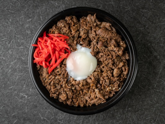 まかない牛丼（温玉付き）