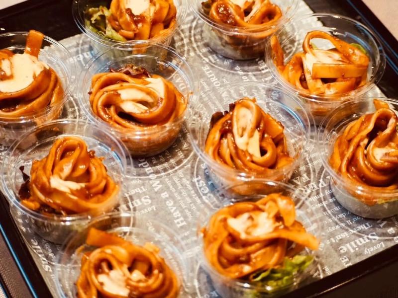 【カップ】ボロネーゼパスタ