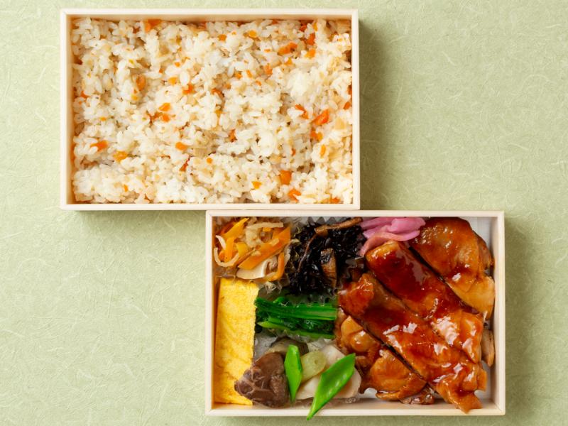 優御膳～鶏の照り焼きとおばんざい～彩り米