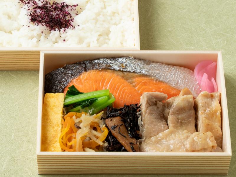 雅御膳～銀鮭と鶏の極うま塩だれ焼き～