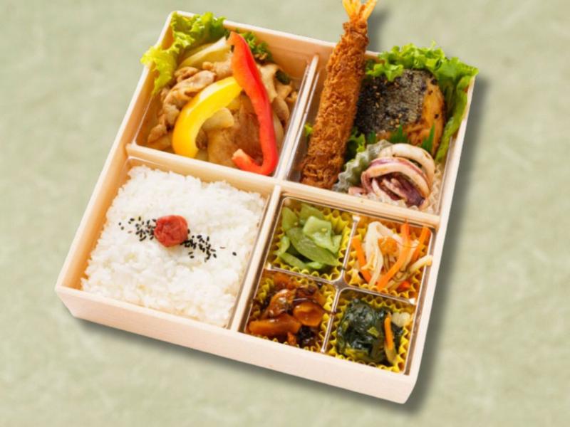 ピーチポークの生姜焼きと季節の魚弁当