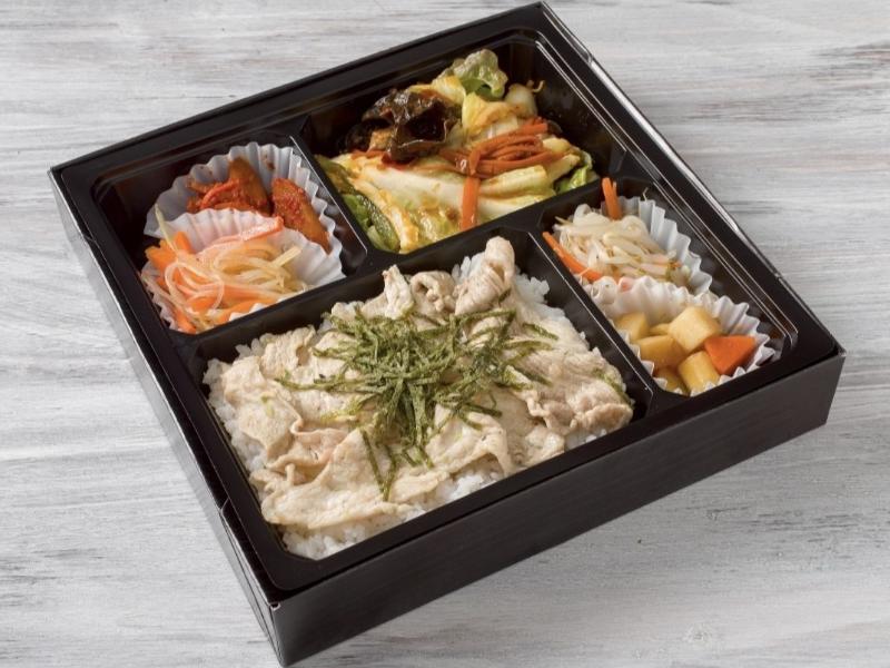 【彩り豊かで野菜豪快2品】牛バラねぎ塩ダレ焼肉＆回鍋肉炒め弁当
