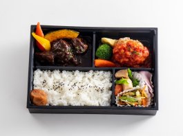 So-zai iijima（茨城）の和牛ビーフシチュー＆ローズポーク入り