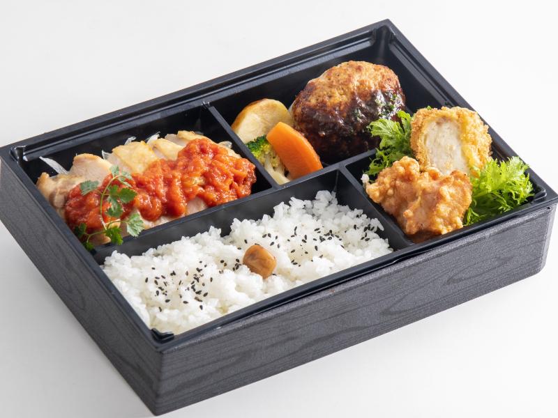 ハンバーグとチキンソテー弁当