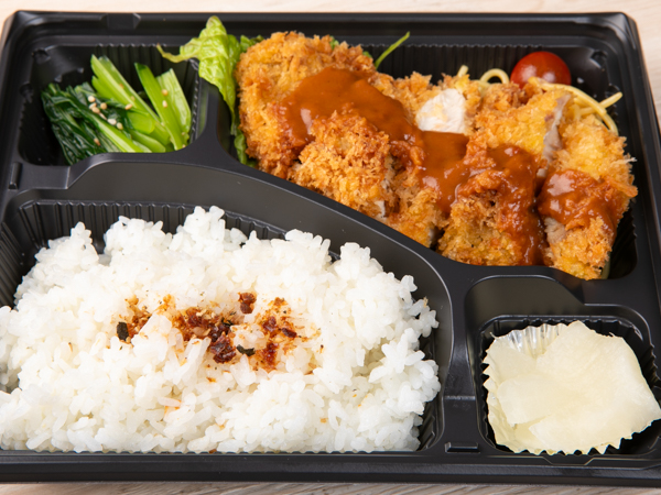 鶏ももチキンカツ弁当
