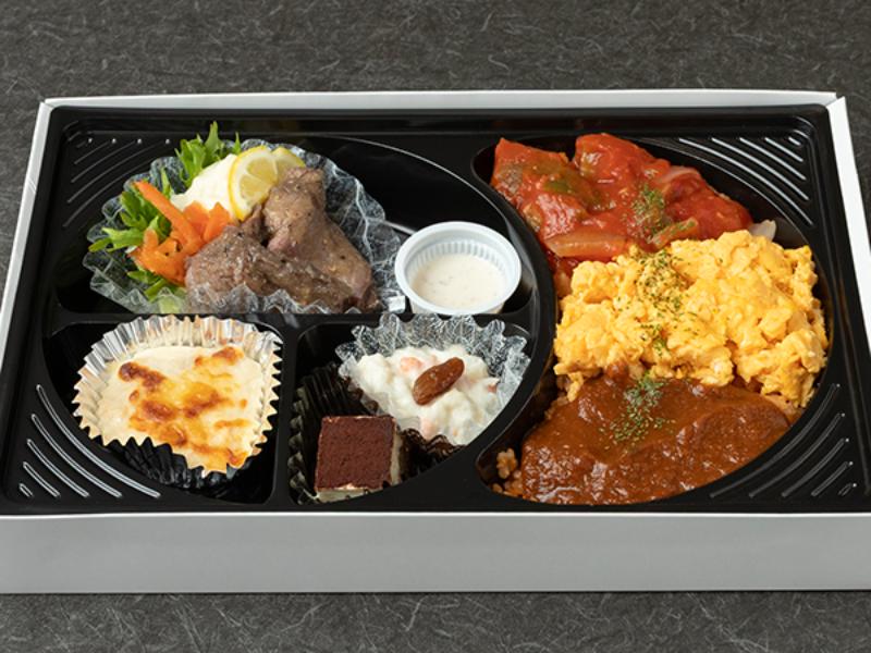 マルシェ特製　プレミアムオムライス弁当
