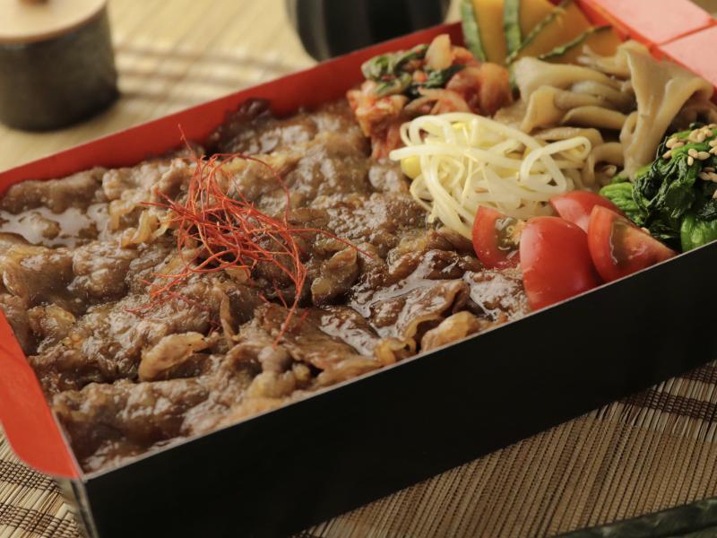 牛カルビ焼肉飯