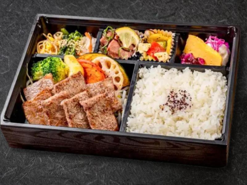 黒毛和牛特選ロース焼肉弁当