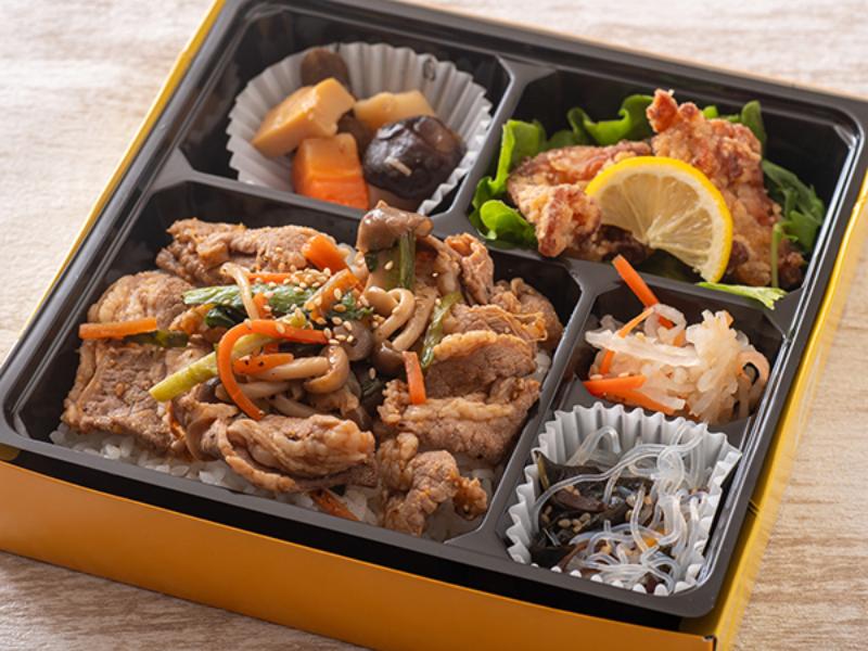 鶏の唐揚げと焼肉のせ弁当