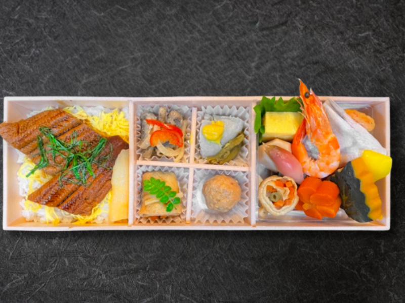 煮あなご重と和風おかず御膳
