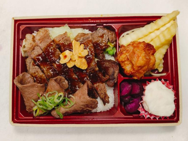 牛タン・ステーキ重