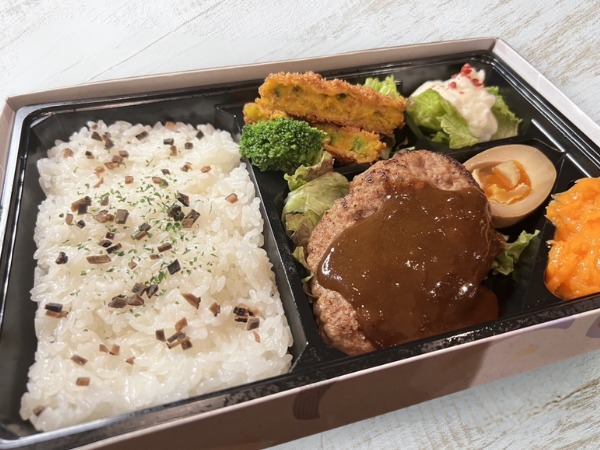 ふわふわハンバーグとトリュフライスの洋食御膳