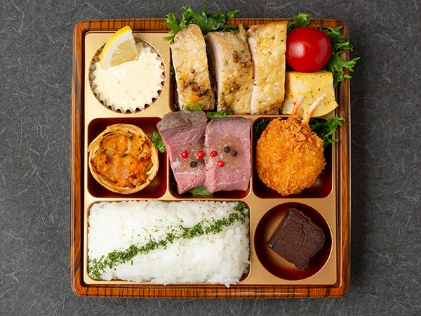 チキンとローストビーフの贅沢洋食弁当