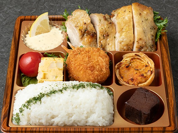 ハーブグリルチキンのタルタル添え贅沢洋食弁当