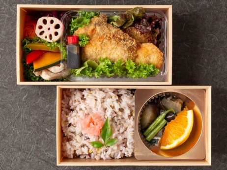 ブリカツ弁当