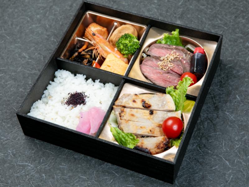 【期間限定価格】ステーキと豚の西京味噌焼き弁当