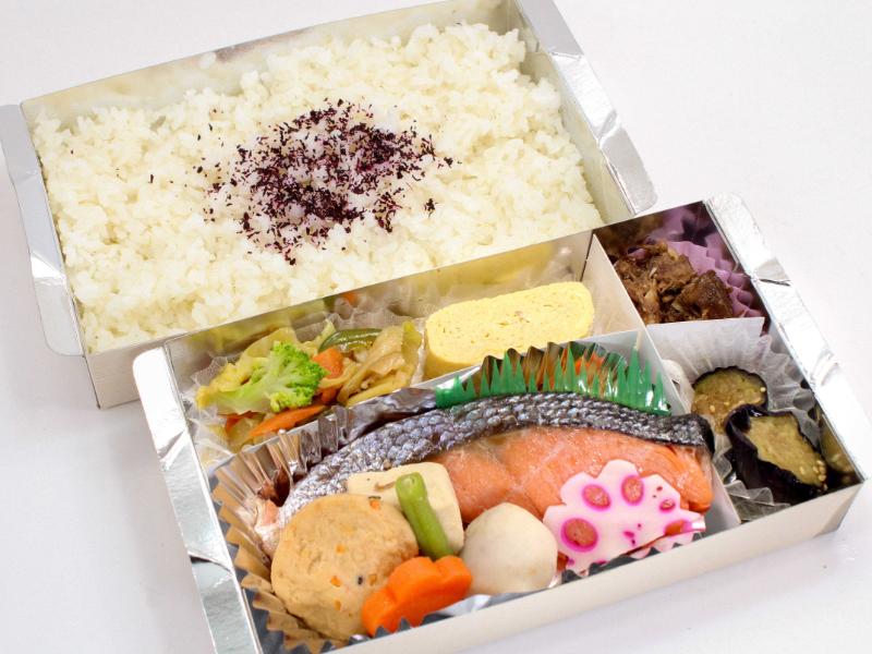 角壱（かくいち）鮭弁当（NO.201）