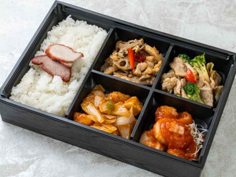 謹製弁当 牡丹