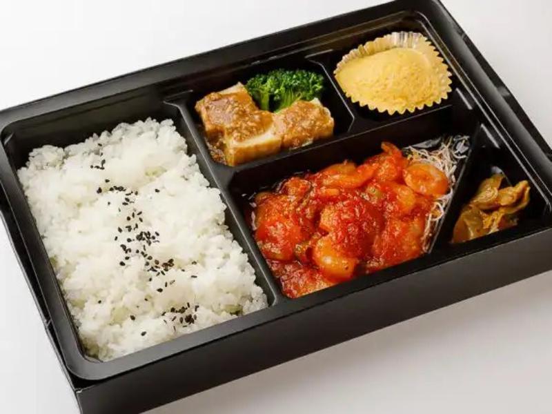 プリップリ！みんな大好きエビチリ弁当　白飯