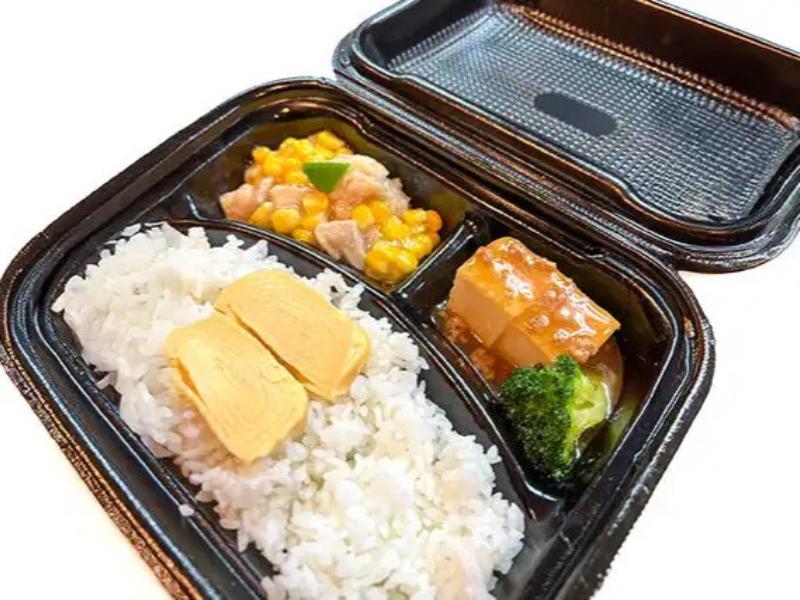 ほっこり塩味の鶏肉とコーン炒めボックス
