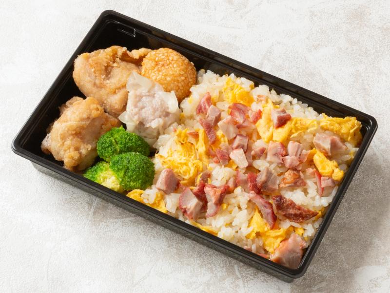 ゴロっとチャーシュー炒飯弁当