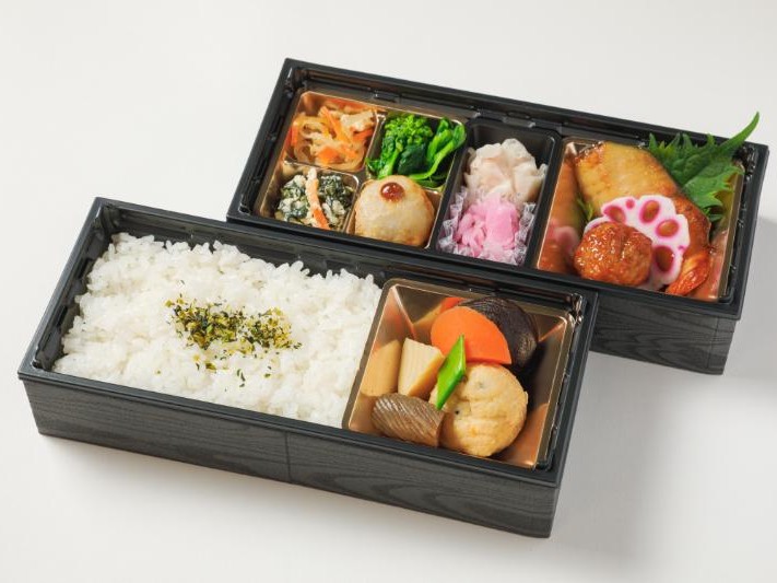 【懐石弁当】さわら柚庵焼きと4種の惣菜2段弁当（白米）（紙パック茶250ml付）