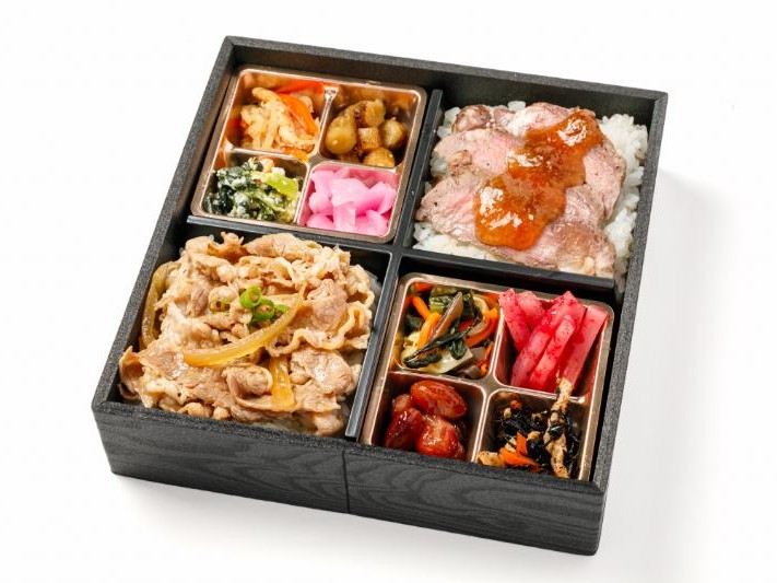 牛ロースステーキと柔らか牛飯の特選御膳（紙パック茶250ml付）